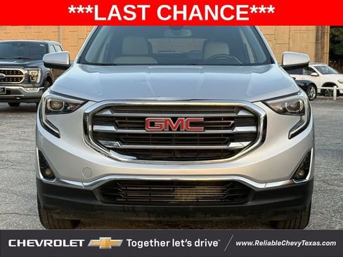 Used 2020 GMC Terrain SLT w/ Preferred Package FWD image 3