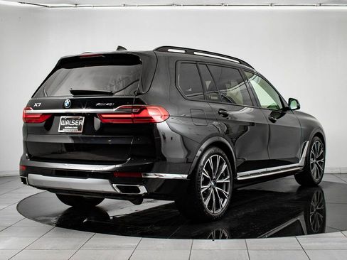 Used 2022 BMW X7 xDrive40i w/ Premium Package image 7