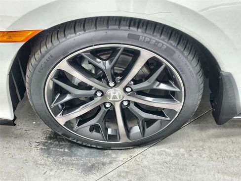 Used 2020 Honda Civic Sport image 10