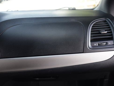 Used 2019 Dodge Grand Caravan GT FWD image 17
