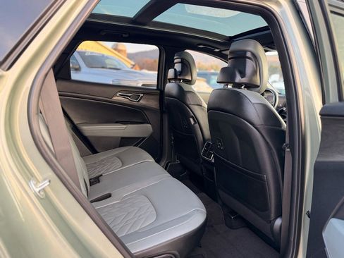 Used 2024 Kia Sportage X-Pro image 29