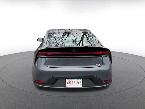 Used 2025 Toyota Prius LE image 11