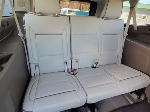 Used 2021 GMC Yukon XL Denali w/ Denali Premium Package image 57