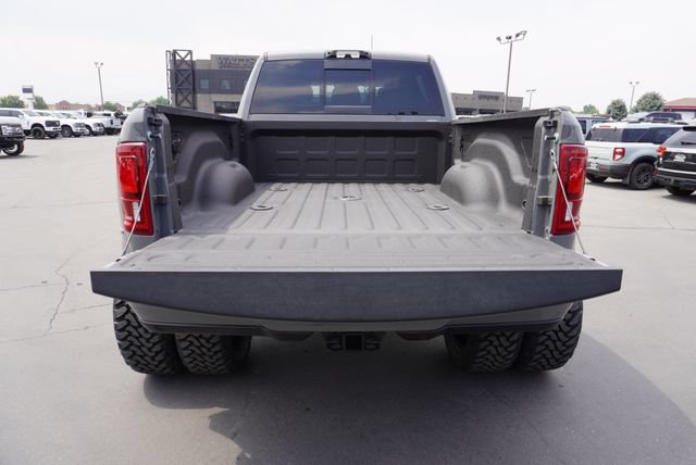 Used 2026 RAM 3500 Laramie AWD/4WD image 12