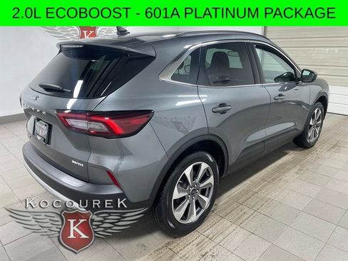 Used 2025 Ford Escape Platinum image 6