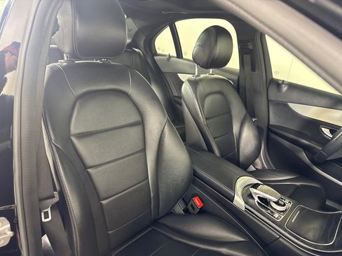 Used 2018 Mercedes-Benz C 300 Sedan w/ Multimedia Package image 28