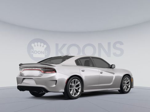 Used 2022 Dodge Charger Scat Pack RWD image 4