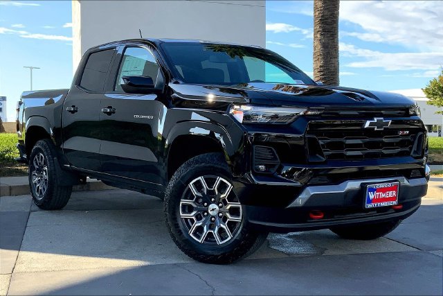 New 2026 Chevrolet Colorado Z71 w/ Z71 Convenience Package 2 AWD/4WD image 2