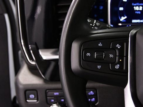 Used 2025 GMC Sierra 1500 SLT image 22