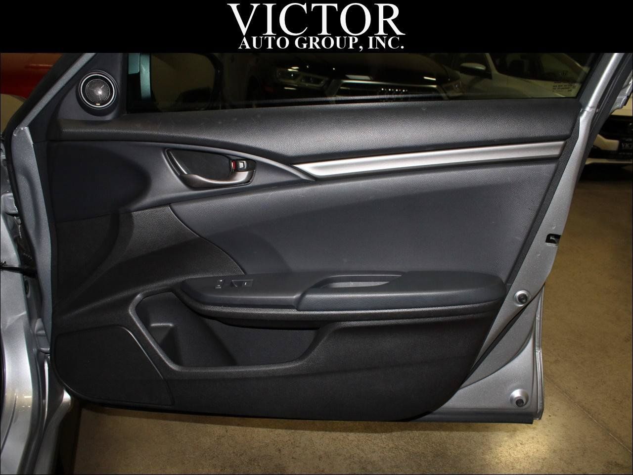 Used 2021 Honda Civic Sport image 29