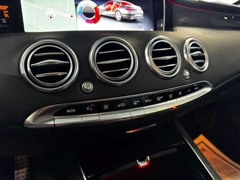 Used 2016 Mercedes-Benz S 550 4MATIC Coupe image 36