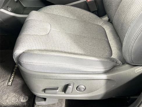 Used 2023 Hyundai Santa Fe SEL image 17
