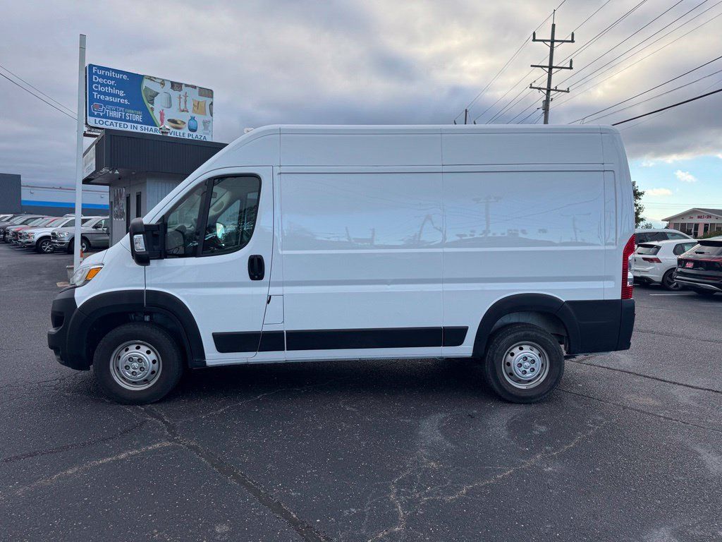 Used 2023 RAM ProMaster 3500 FWD image 1