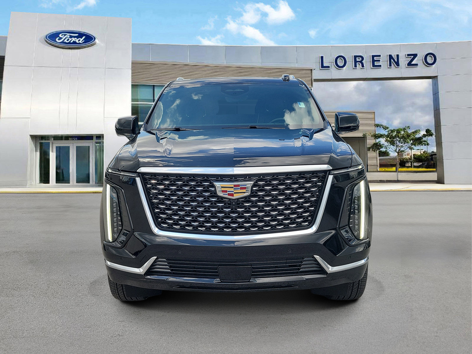 Used 2025 Cadillac Escalade Premium Luxury w/ Touring Package AWD/4WD image 2
