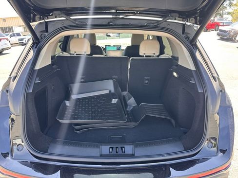 Used 2025 Lincoln Corsair FWD image 41