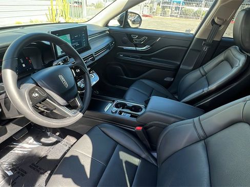 New 2025 Lincoln Corsair Reserve w/ Jet Appearance Package image 17