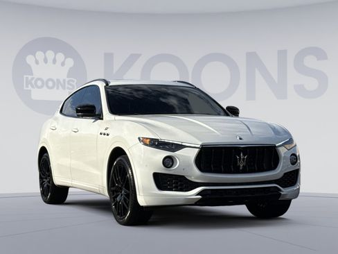 Used 2022 Maserati Levante GT image 10