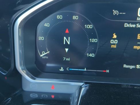 New 2026 GMC Sierra 1500 Elevation image 12