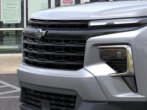 Used 2026 Chevrolet Traverse LT w/ Midnight/Sport Edition image 14