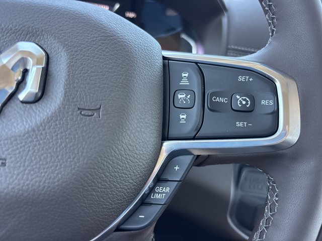 New 2026 RAM 3500 Laramie AWD/4WD image 29