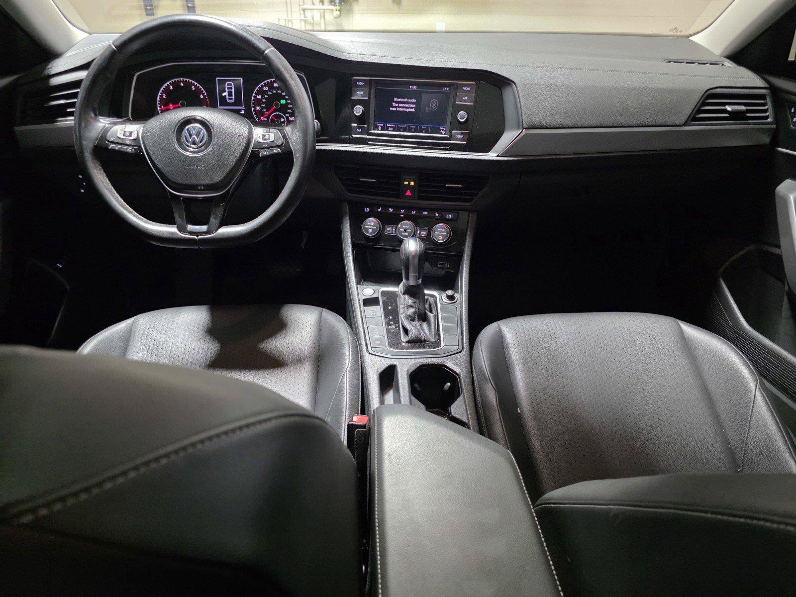 Used 2019 Volkswagen Jetta SE FWD image 14