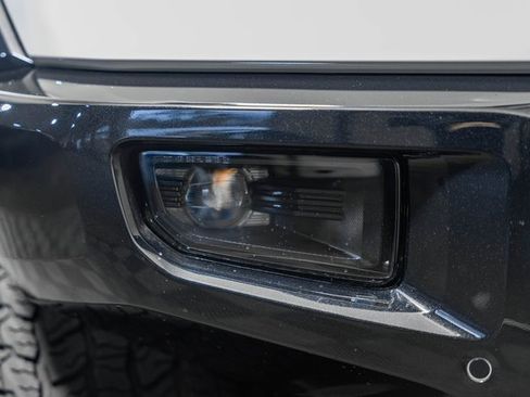 Used 2024 GMC Hummer EV 2X image 16