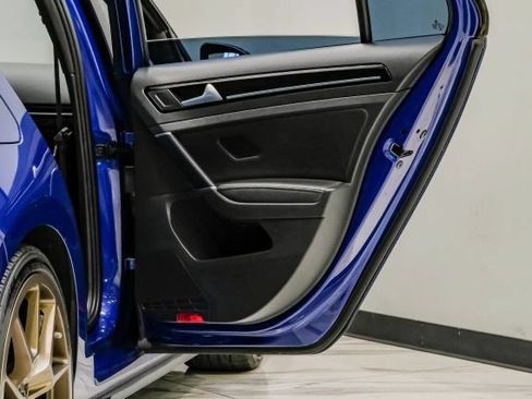 Used 2019 Volkswagen Golf R 4-Door AWD/4WD image 46