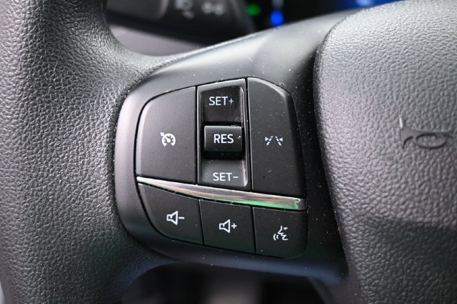 Used 2025 Ford Escape Active AWD/4WD image 26
