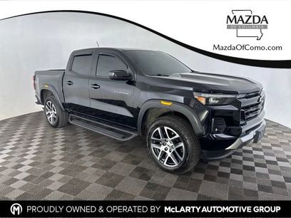 Used 2023 Chevrolet Colorado Z71 w/ Z71 Convenience Package 2