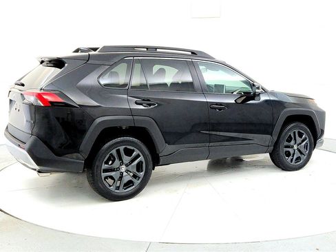 Used 2024 Toyota RAV4 Adventure image 6