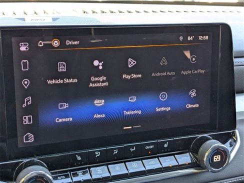 Used 2024 Chevrolet Colorado LT w/ LT Convenience Package III image 22