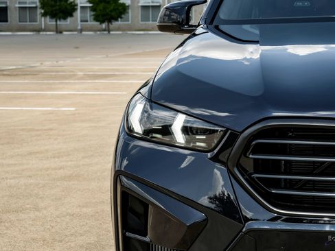 Used 2026 BMW X5 M Competition w/ Executive Package AWD/4WD image 23