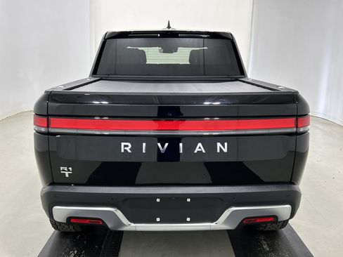 Used 2025 Rivian R1T Adventure AWD/4WD image 4