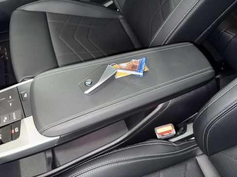 Certified 2025 BMW X1 xDrive28i w/ Convenience Package image 29