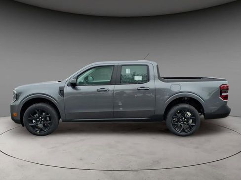 New 2026 Ford Maverick Lariat w/ Black Appearance Package AWD/4WD image 2