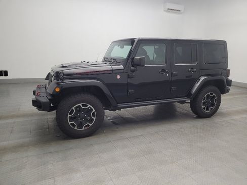 Used 2016 Jeep Wrangler Unlimited Rubicon AWD/4WD image 2
