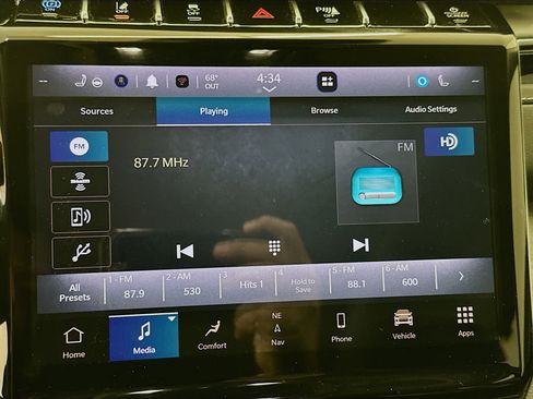 Used 2023 Jeep Grand Cherokee 4WD 4xe w/ Luxury Tech Group II image 21