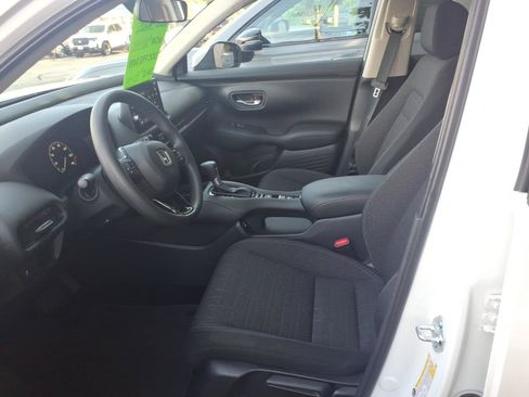 Used 2026 Honda HR-V LX image 7
