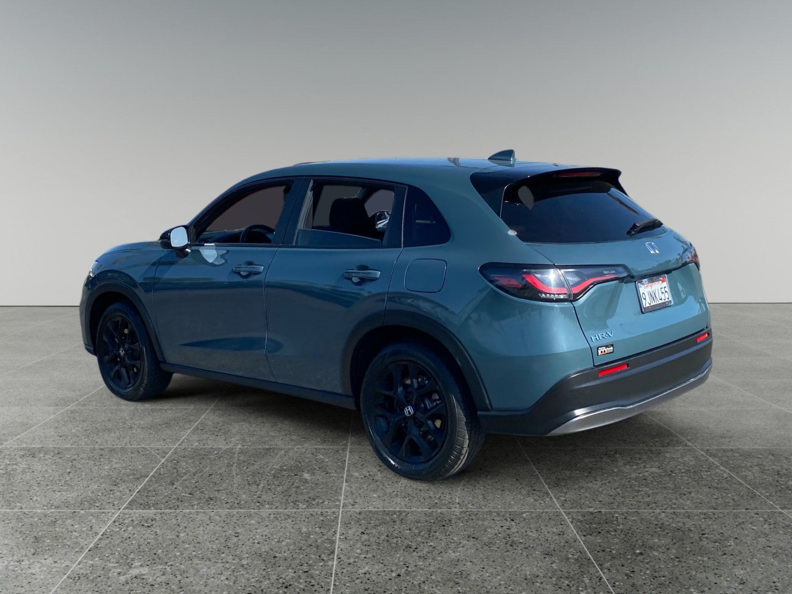 Used 2024 Honda HR-V Sport image 3