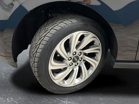 Used 2024 Lincoln Navigator Reserve AWD/4WD image 38