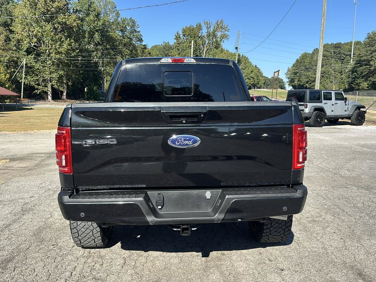 Used 2015 Ford F150 Lariat AWD/4WD image 4