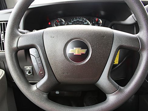 Used 2024 Chevrolet Express 2500 w/ Driver Convenience Package RWD image 31