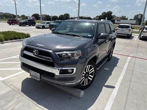 Used 2019 Toyota 4Runner Limited AWD/4WD image 3