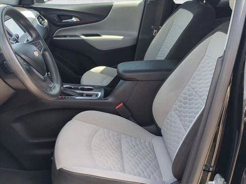 Used 2018 Chevrolet Equinox LS FWD image 15