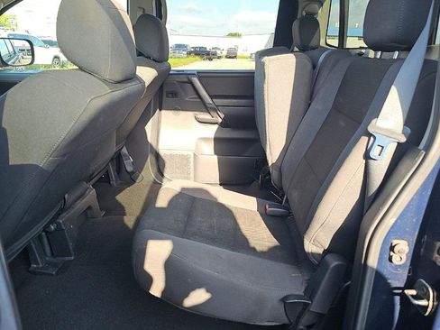 Used 2009 Nissan Titan XE w/ XE Popular Equipment Pkg RWD image 11