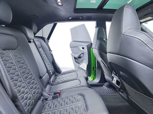 Used 2023 Audi RS Q8 image 40