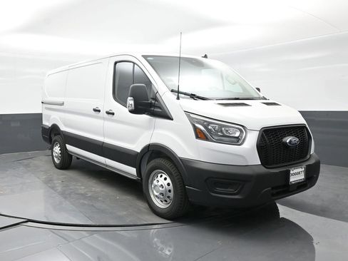 New 2025 Ford Transit 250 Low Roof AWD image 3