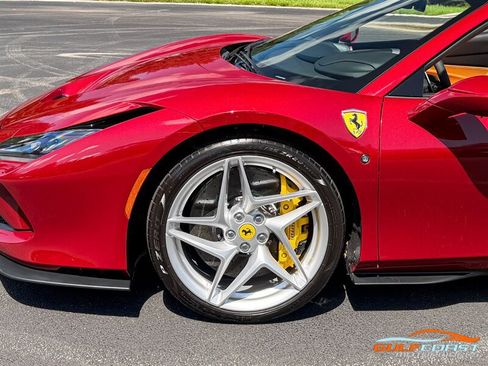 Used 2023 Ferrari F8 Tributo RWD image 44