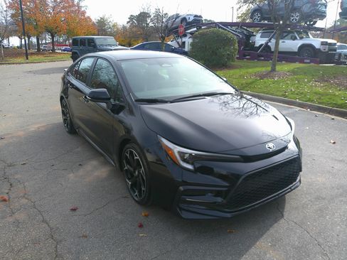 Used 2025 Toyota Corolla FX image 2