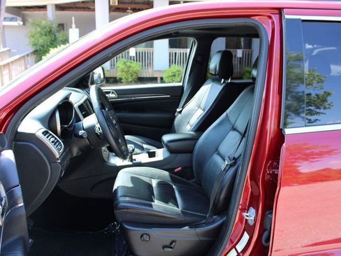 Used 2014 Jeep Grand Cherokee Limited w/ Trailer Tow Group IV RWD image 13